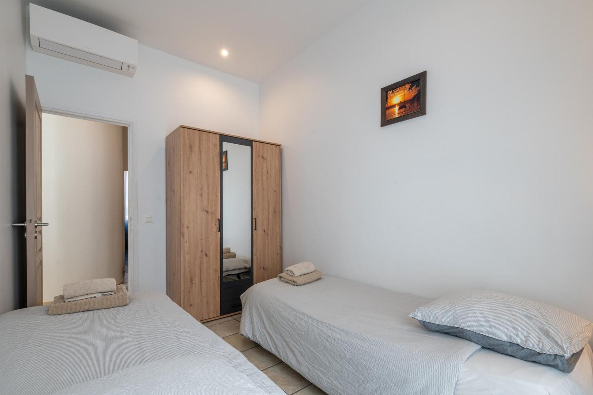 "Le Zen" By Enjoynice, Central Spacious Apartment With Airco, Beach At 10 Min Εξωτερικό φωτογραφία